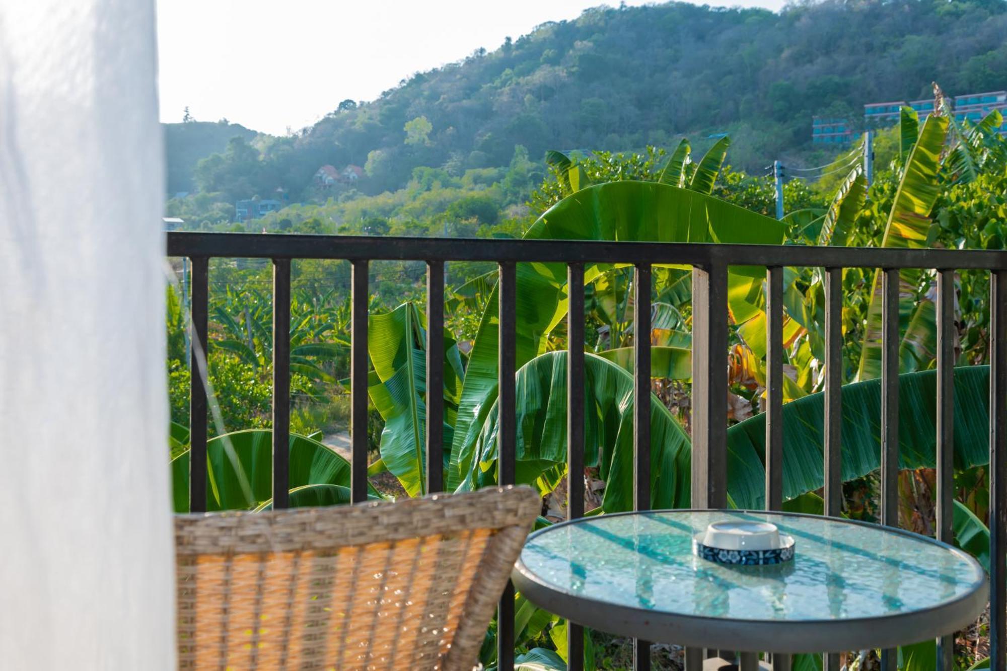 Kraam Silhouette Hotel And Cafe Phuket Chalong Dış mekan fotoğraf